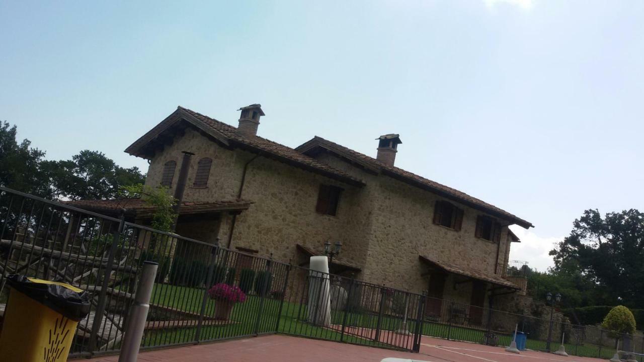 Agriturismo Isola Verde Sant'Urbano Exterior photo