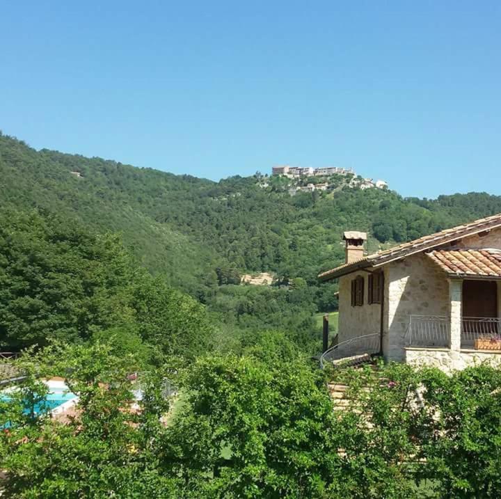 Agriturismo Isola Verde Sant'Urbano Exterior photo